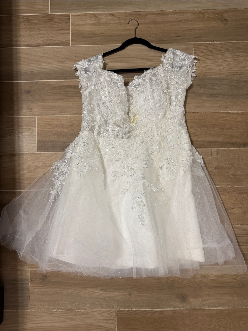 Ivory Lace A-Line Wedding Reception Dress with Tulle Skirt